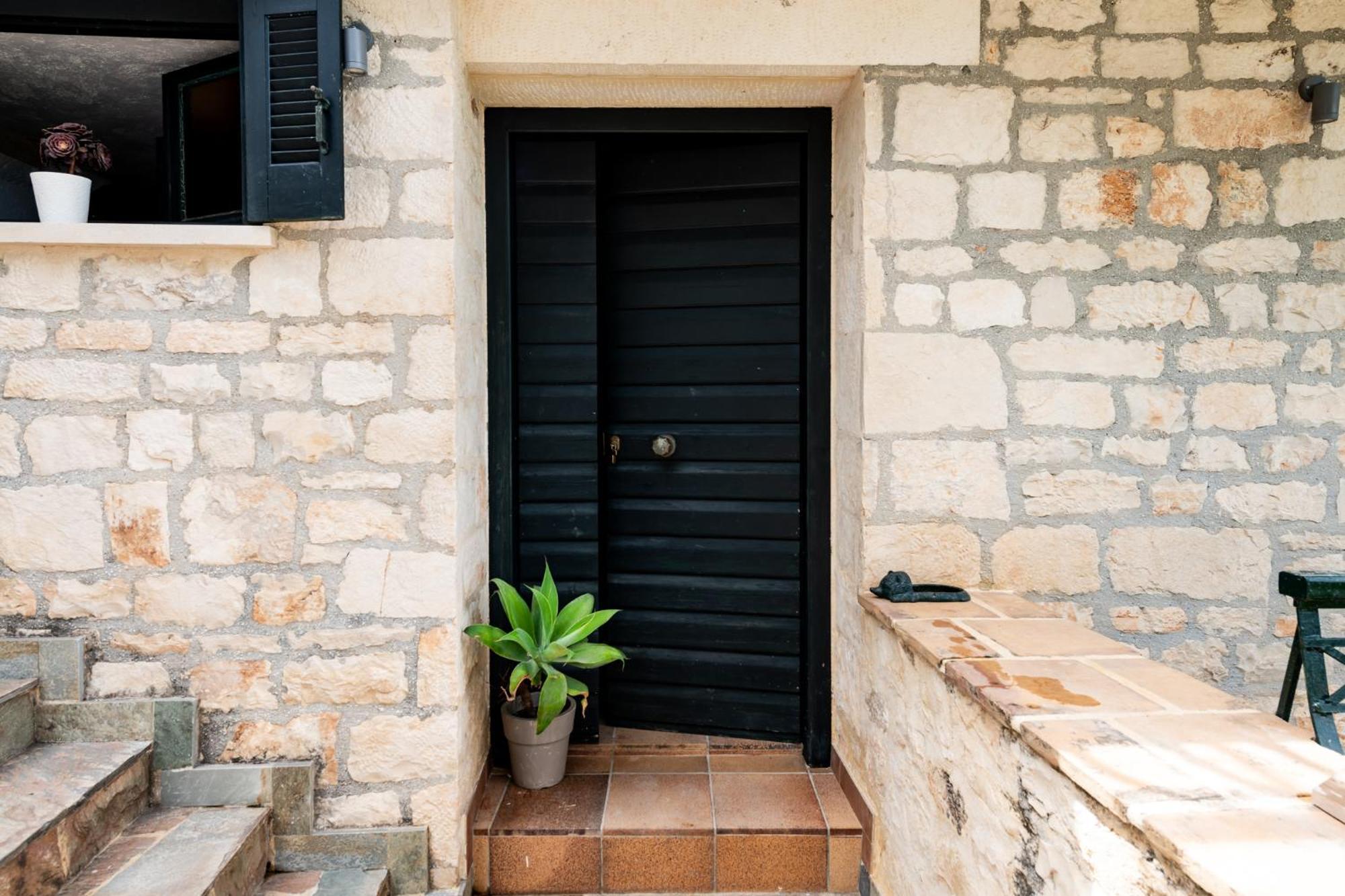 Orama Stone Apartments - Authentic Hospitality In A Historical Location, By Zantewize Exterior foto