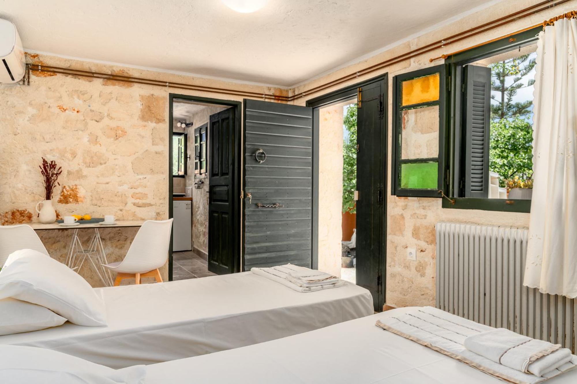 Orama Stone Apartments - Authentic Hospitality In A Historical Location, By Zantewize Quarto foto