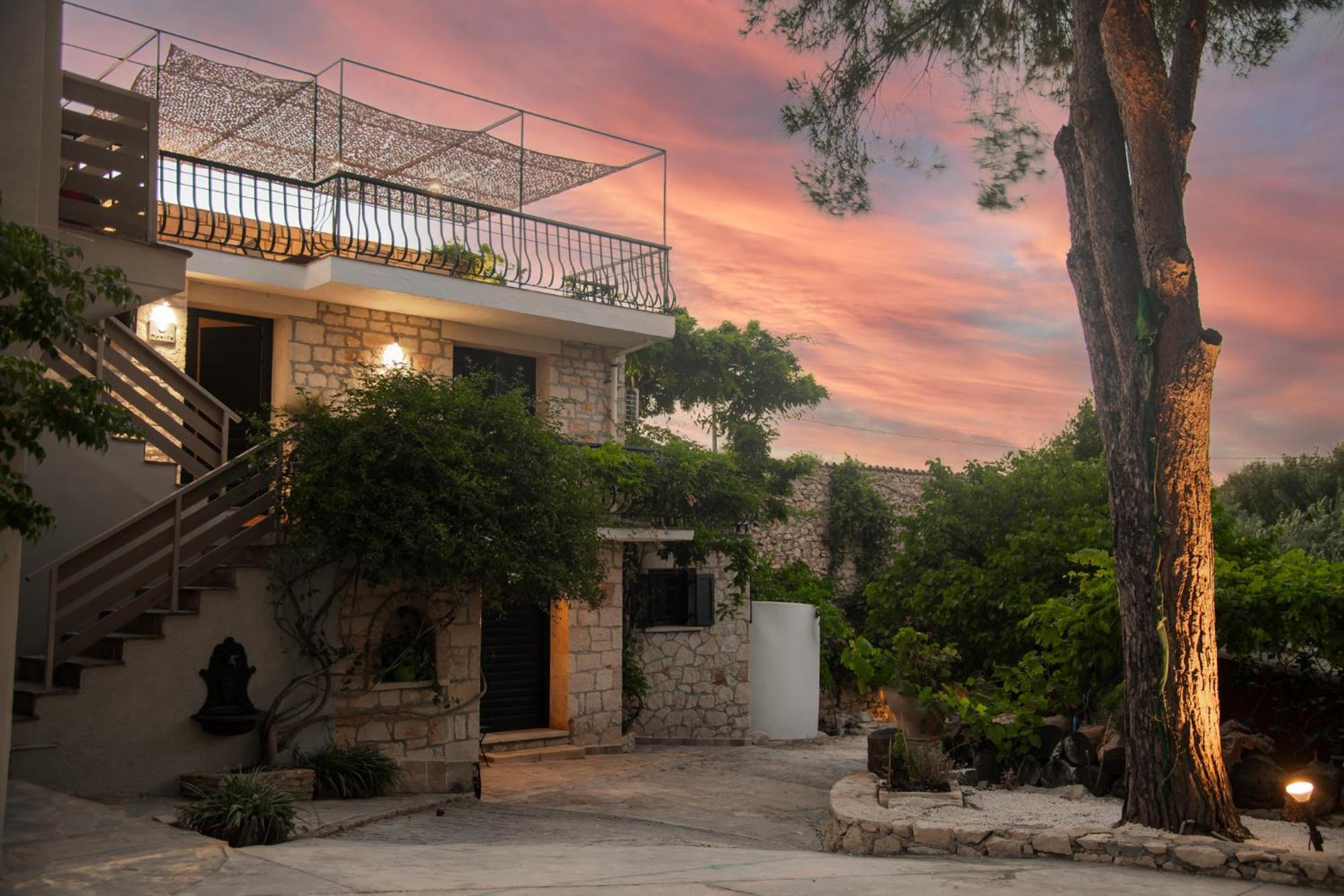 Orama Stone Apartments - Authentic Hospitality In A Historical Location, By Zantewize Exterior foto